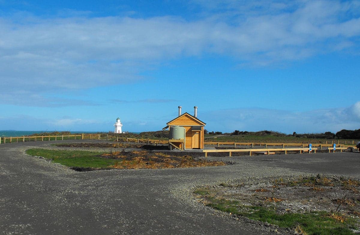 Waipapa Point Coastal walk shelter and carpark.