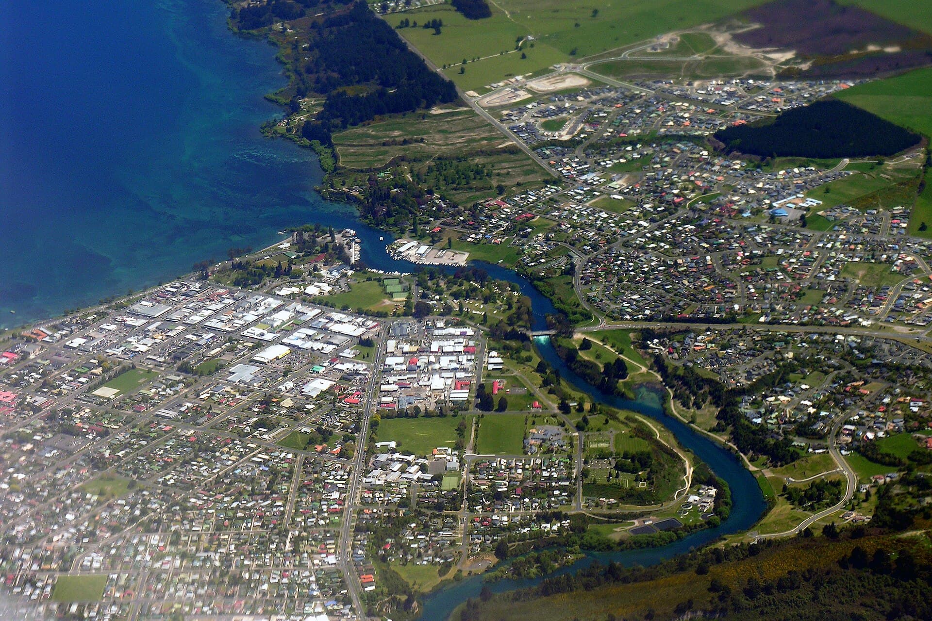 Aerial view of Taupo township where the Waikato River flows out of Lake Taupo.