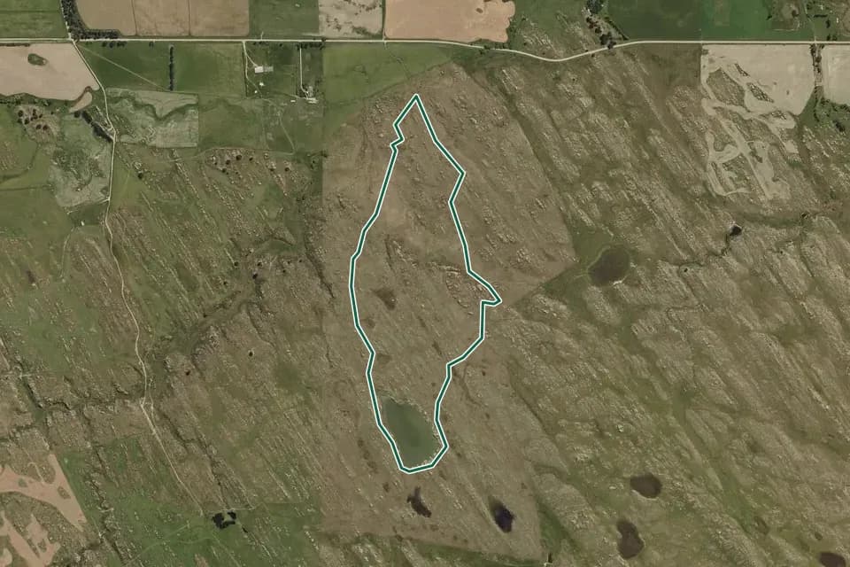 Historical aerial overview of the mapped Sutton Salt Lake walk route, with an indicative DOC route overlay.