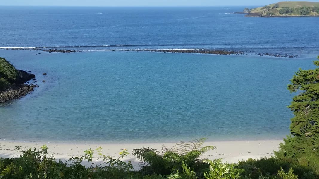 Lagoon at Taronui Bay: Lagoon at Taronui Bay, the route destination.